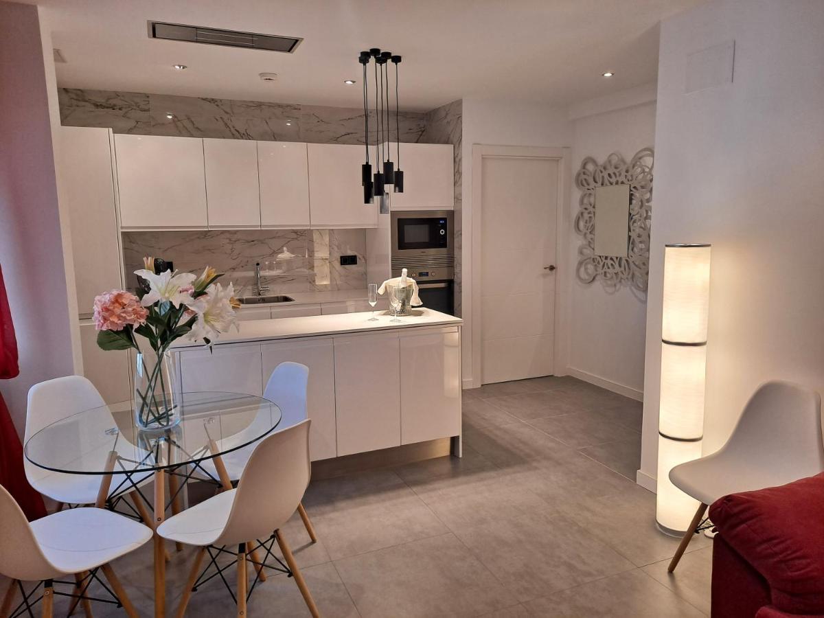 Levante Suites Benidorm Dış mekan fotoğraf