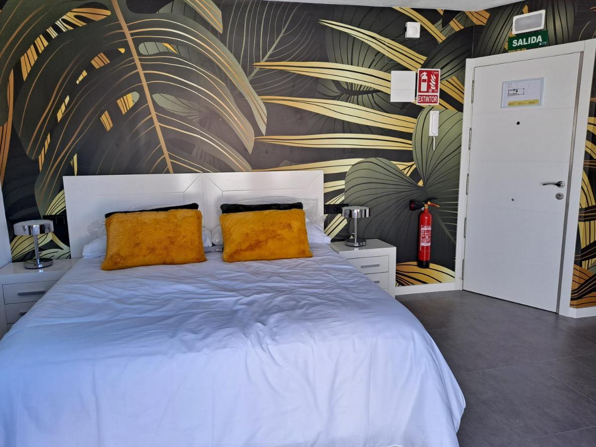 Levante Suites Benidorm Dış mekan fotoğraf